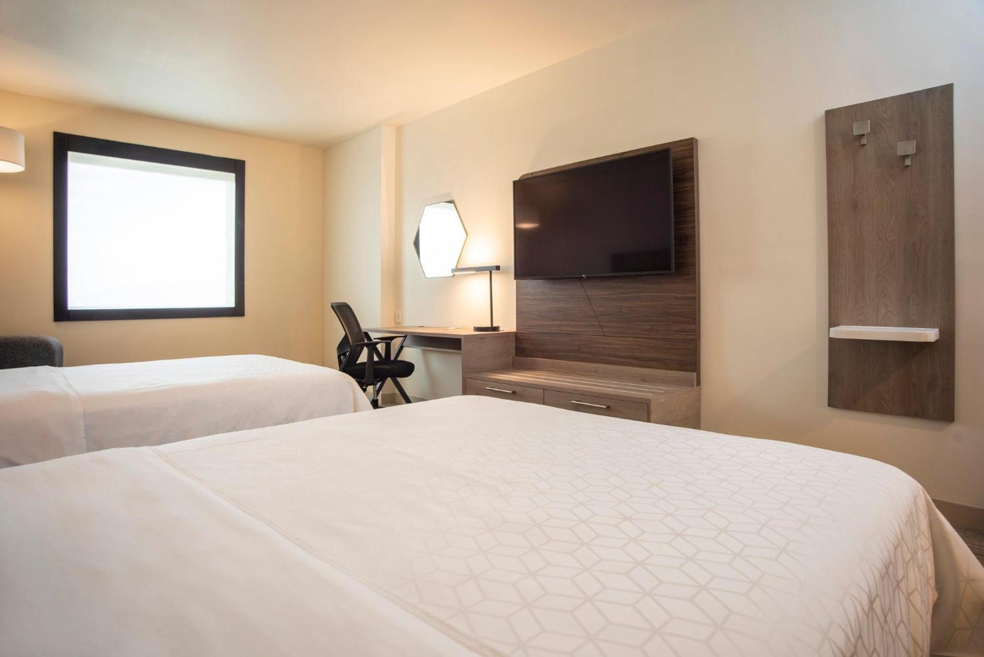 Holiday Inn Express Guadalajara Iteso By Ihg Сапопан Екстер'єр фото