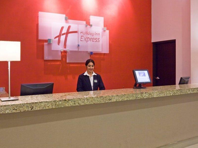 Holiday Inn Express Guadalajara Iteso By Ihg Сапопан Інтер'єр фото