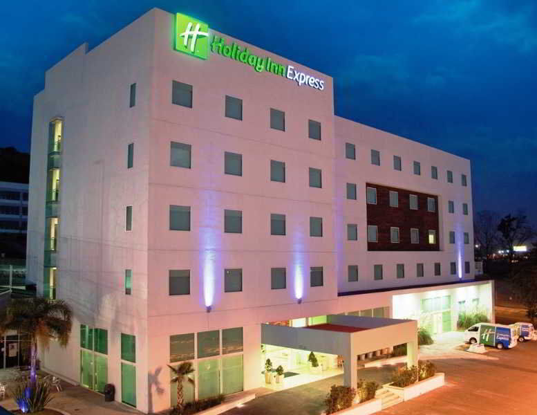 Holiday Inn Express Guadalajara Iteso By Ihg Сапопан Екстер'єр фото
